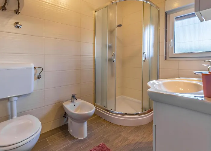 Prázdninový dům 2 Bedroom Stunning In Skatari