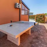 Pet Friendly In Skatari Pola