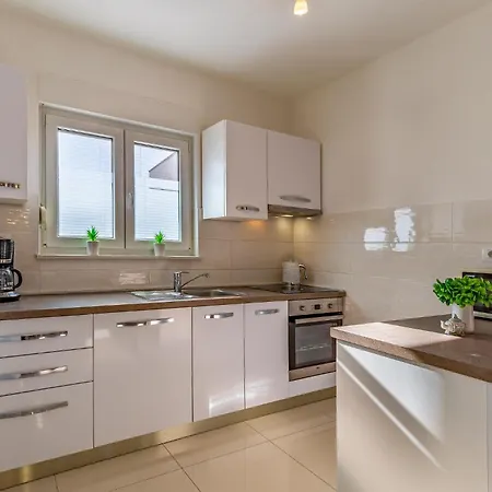 2 Bedroom Stunning In Skatari